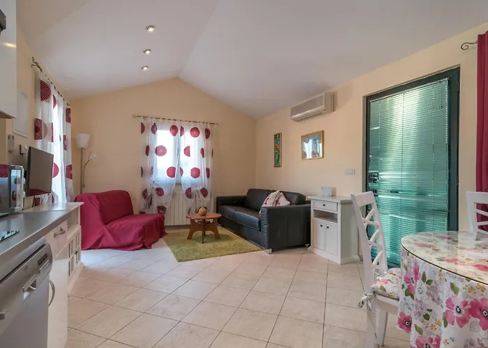 Гостевой дом Superior With View 3*